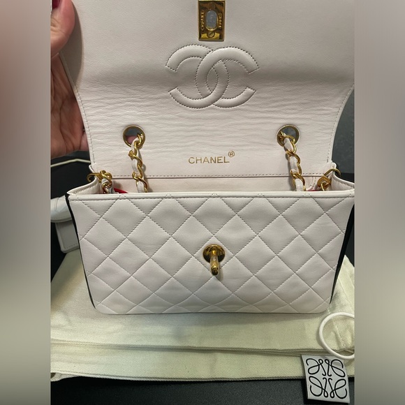 Chanel Rare Vintage Bicolor Single Flap with removable pouch - Picture 12 of 16